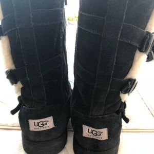 Youth UGG Maddi boot